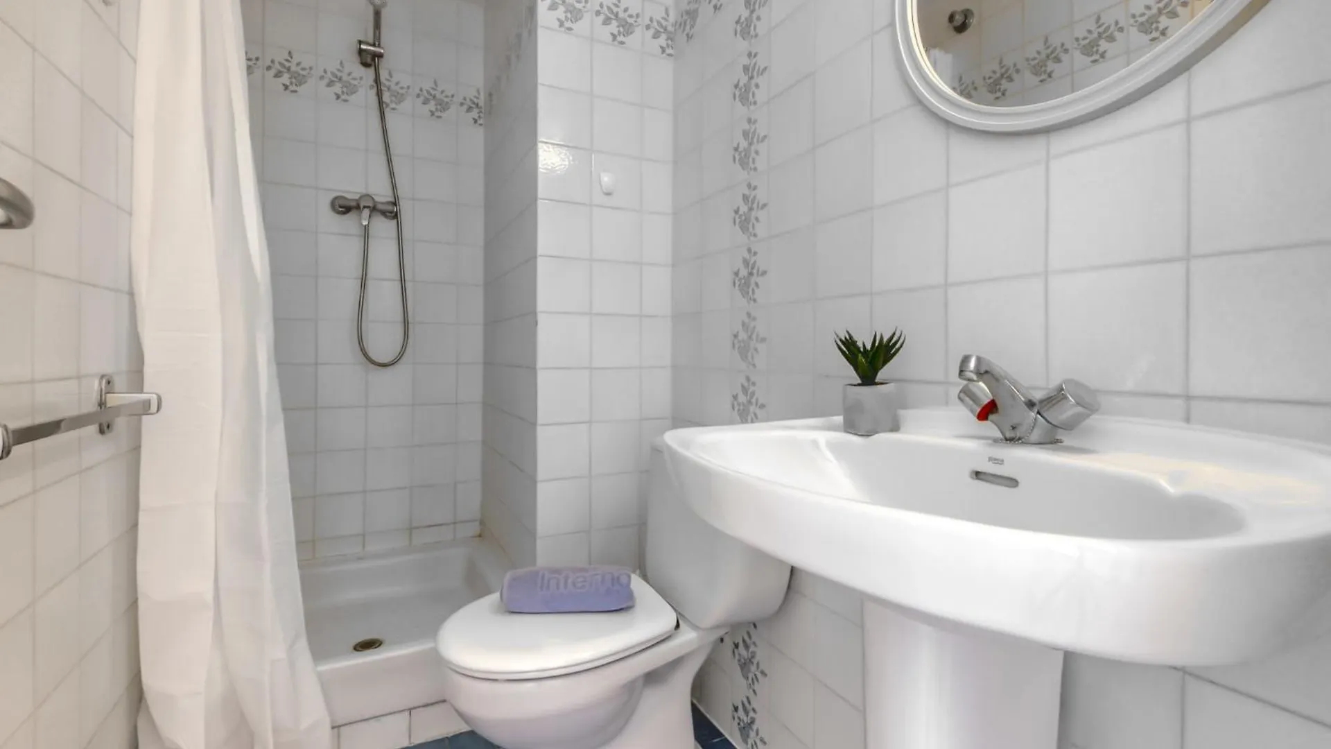 Apartment Ahinoa By Interhome Roses